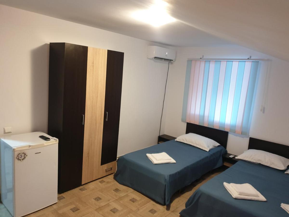 Hostel Dms Family House